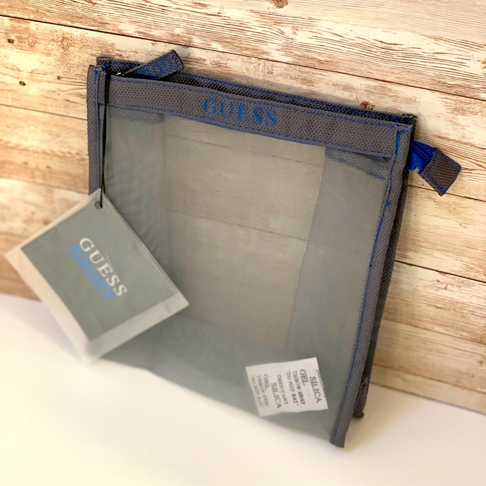 Guess Night Toiletry Bag